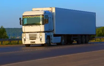 İzmir ile Borçka Arası Öğrenci Eşyası Taşıma